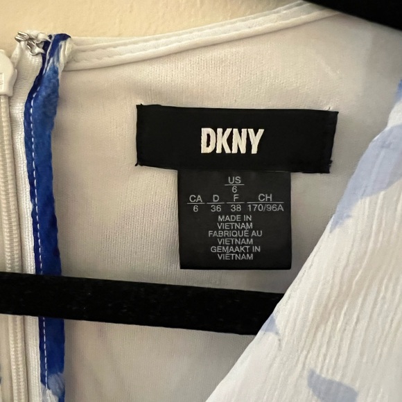 DKNY Floral Print Georgette Midi Dress - Picture 4 of 6